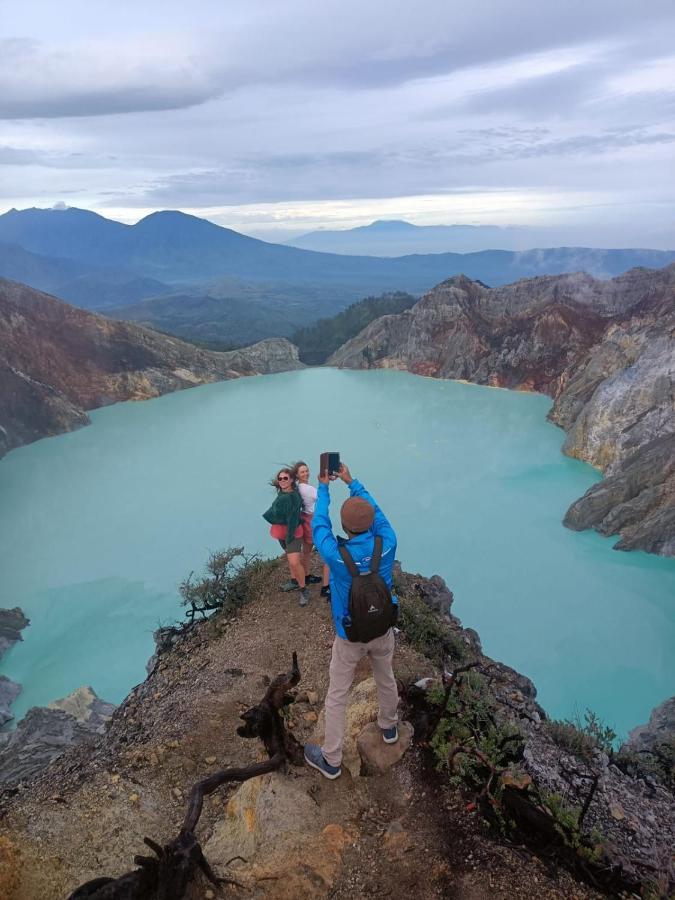 Ijen Transito Hotel Ketapang  ภายนอก รูปภาพ