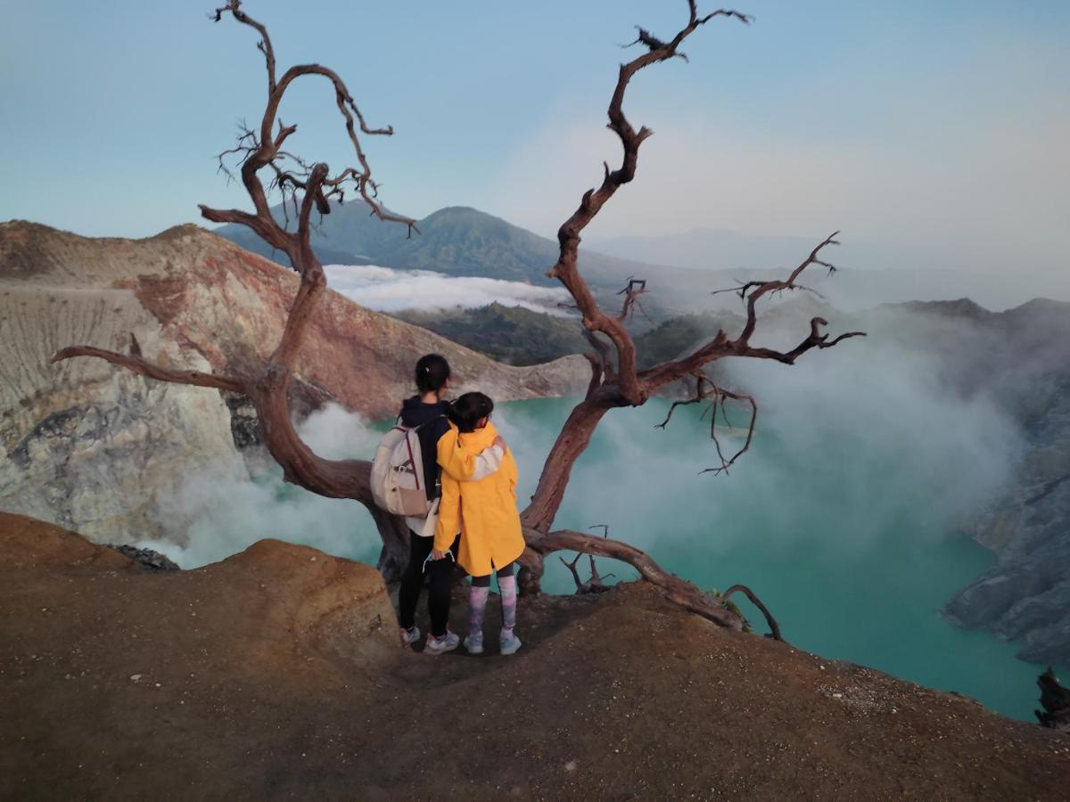 Ijen Transito Hotel Ketapang  ภายนอก รูปภาพ